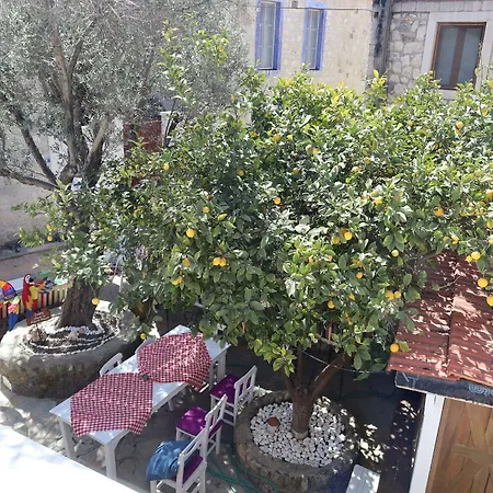 Serin 3* Αλακάτι