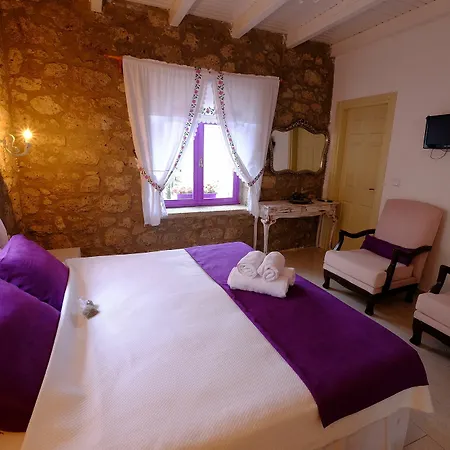 Serin Hotel 3*