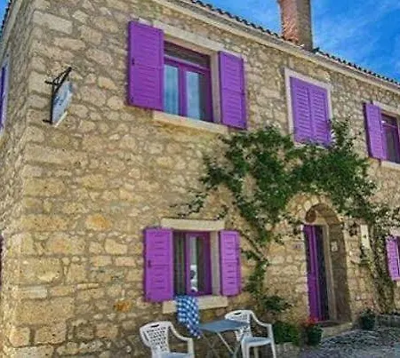 Serin 3* Αλακάτι